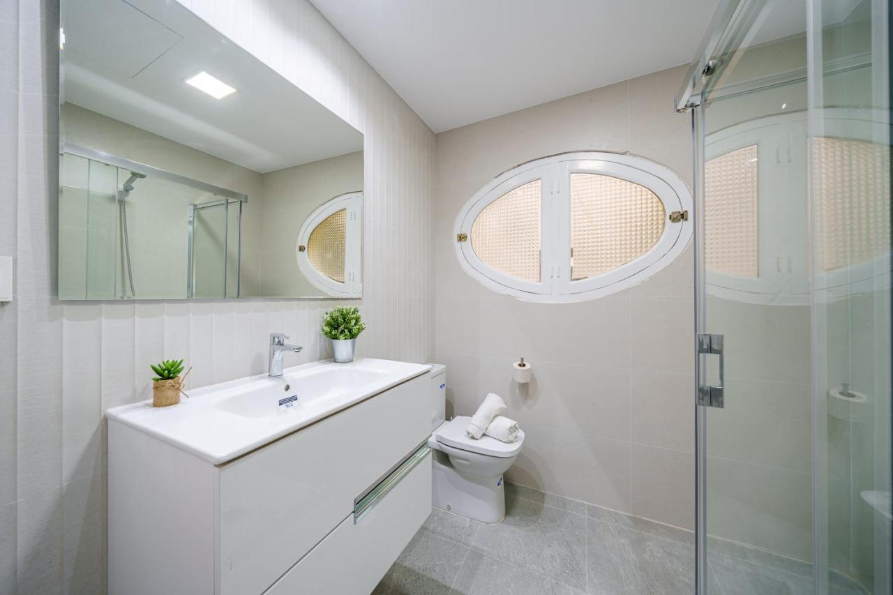 Malaga Cultural Experience Apartment Ngoại thất bức ảnh
