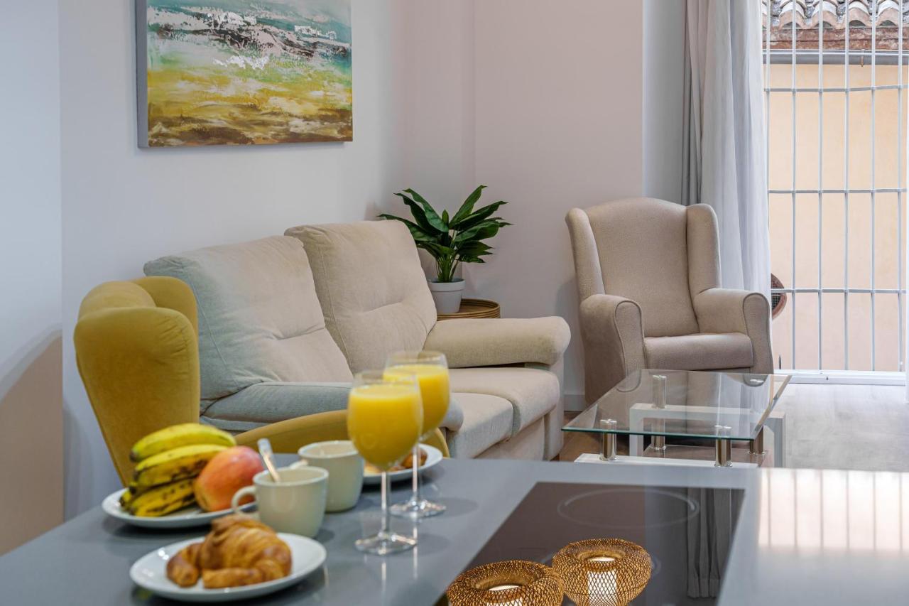 Malaga Cultural Experience Apartment Ngoại thất bức ảnh